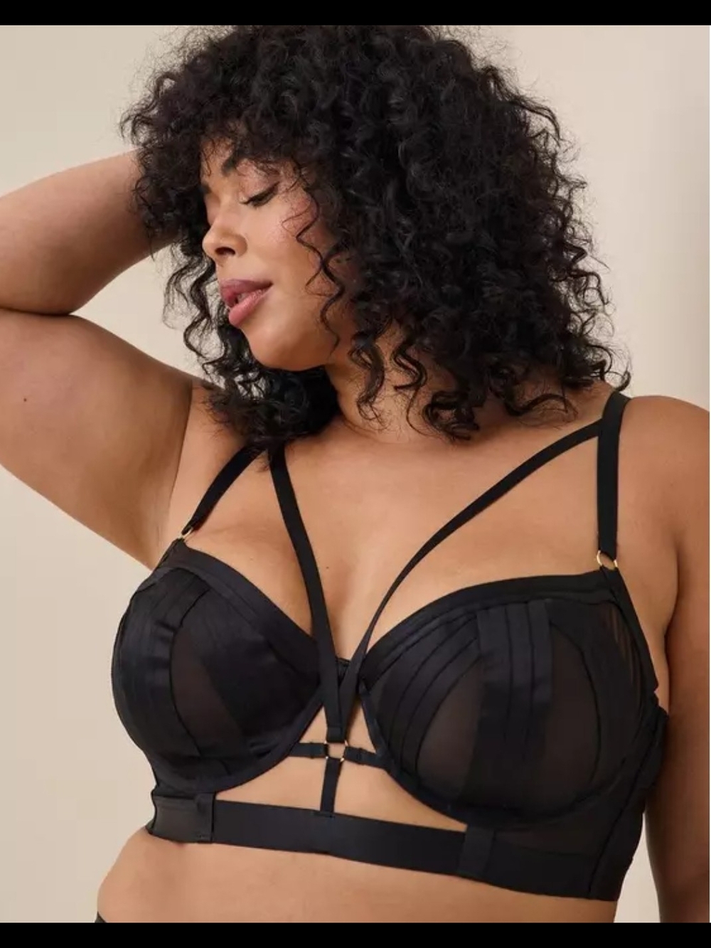 Plus-Size Black Strappy Underwire Bra with Harness Detailing